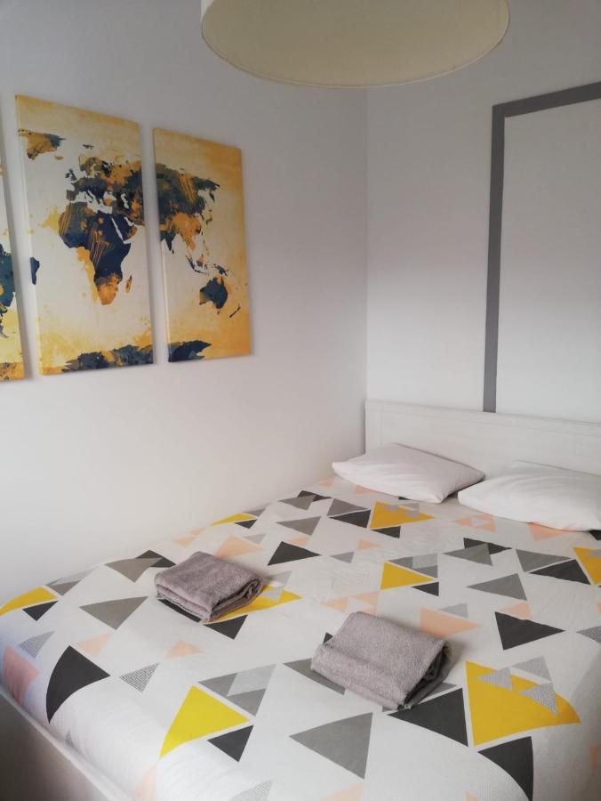 Bed&Shower Moscavide -Self Check-In Екстер'єр фото