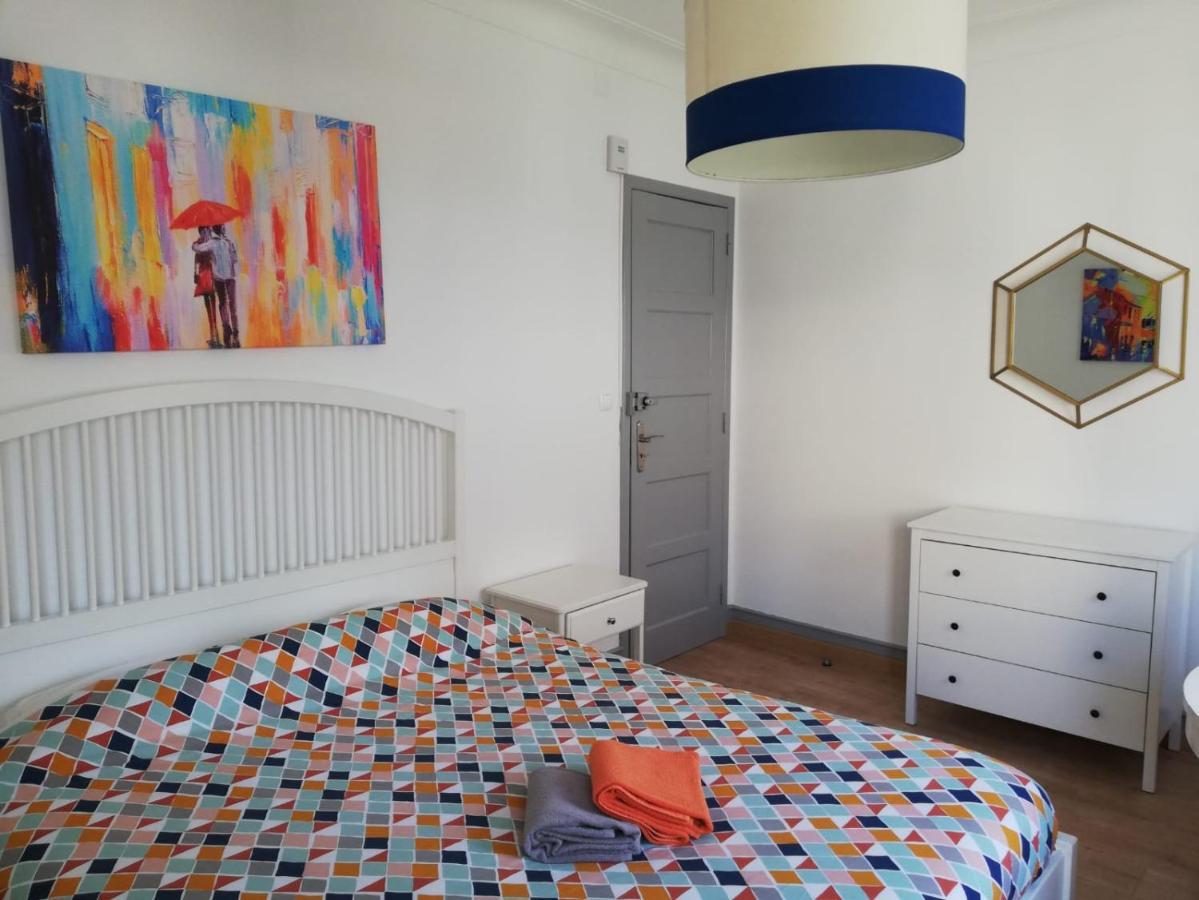 Bed&Shower Moscavide -Self Check-In Екстер'єр фото