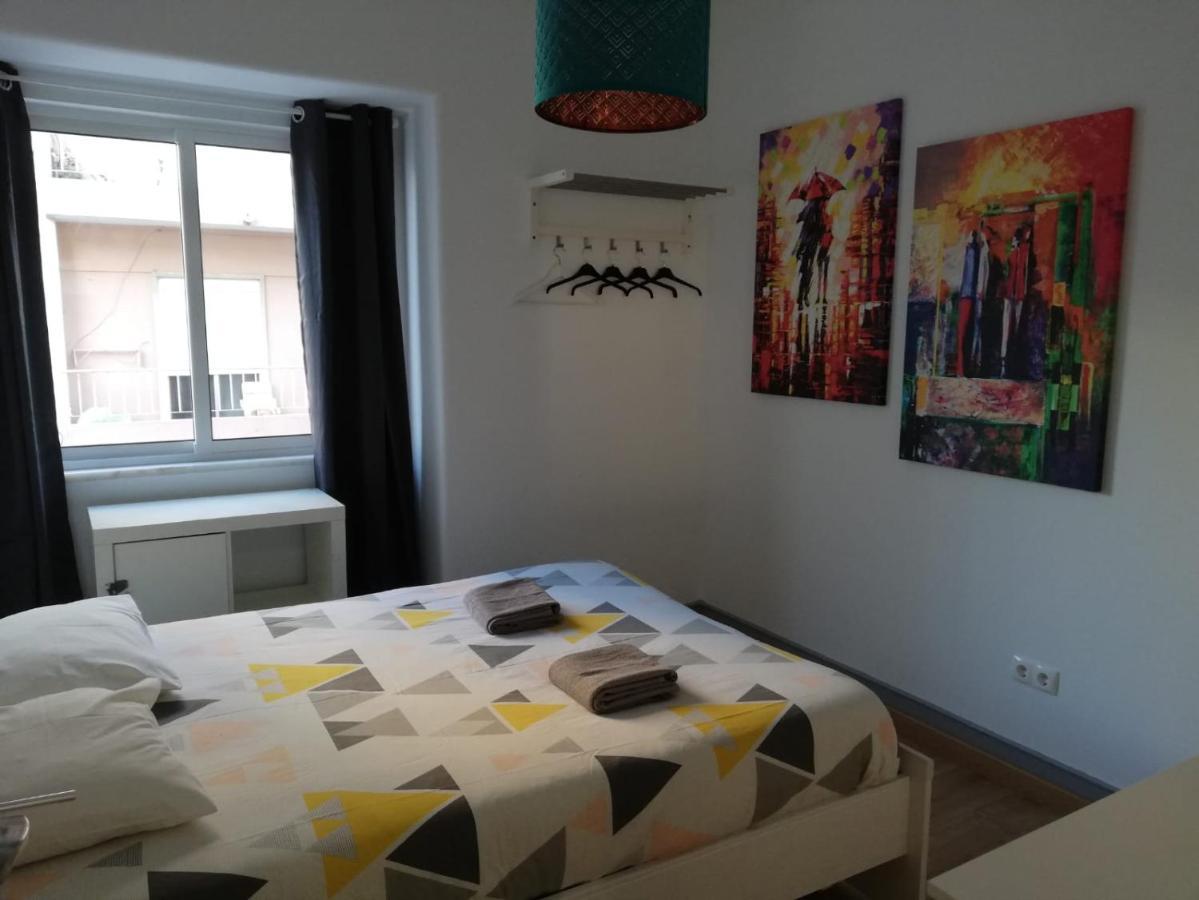 Bed&Shower Moscavide -Self Check-In Екстер'єр фото