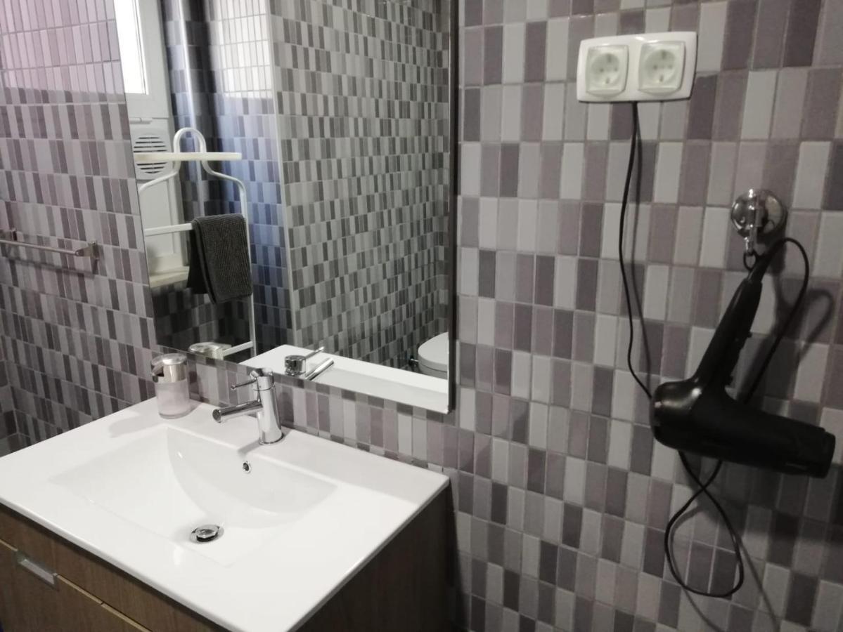 Bed&Shower Moscavide -Self Check-In Екстер'єр фото