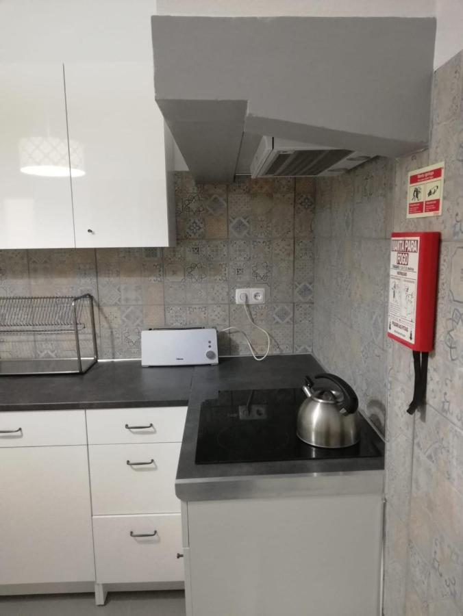 Bed&Shower Moscavide -Self Check-In Екстер'єр фото