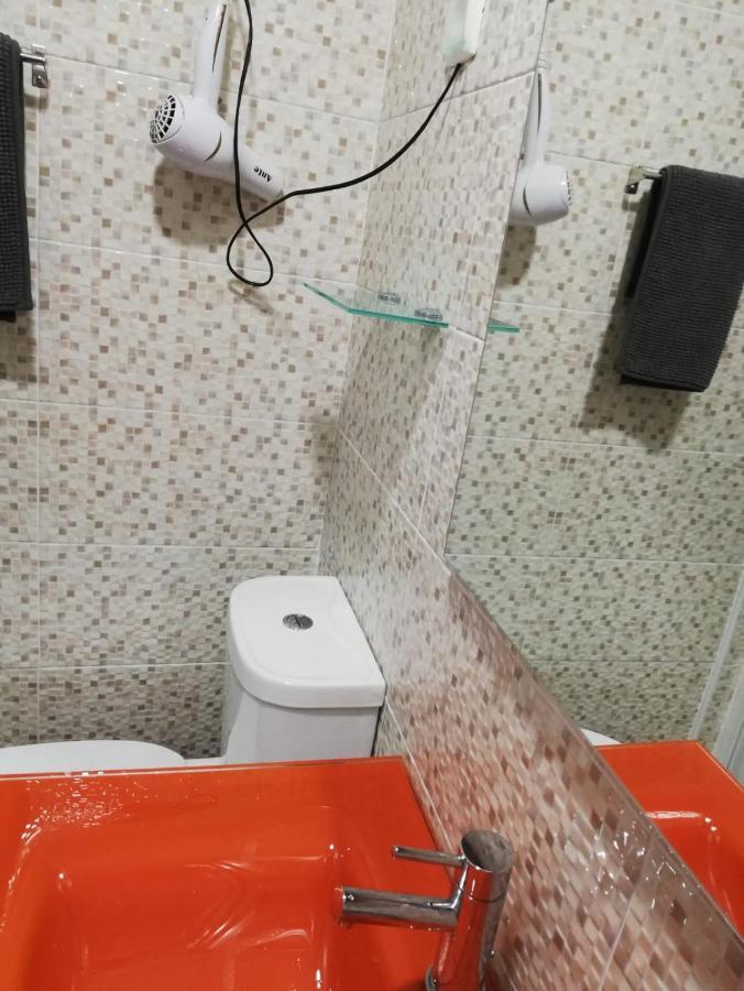 Bed&Shower Moscavide -Self Check-In Екстер'єр фото